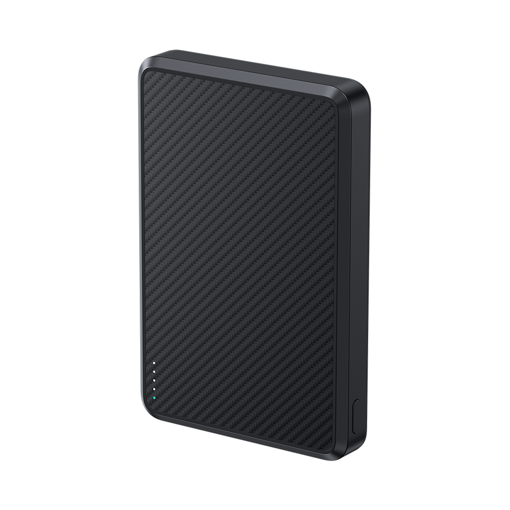 Precision Alignment with N52 Magnets ArmorGo Power Bank: Perfect alignment and secure attachment for efficient charging.